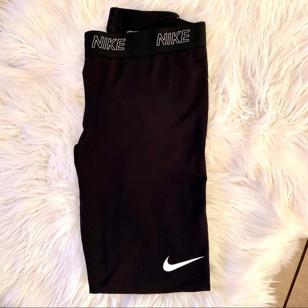 Nike workout leggings